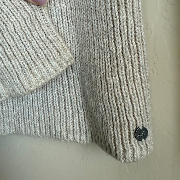 Hollister Off Shoulder Sweater Cream Ribbed Long Sleeve Large Soft Comfy Cozy - Picture 3 of 8